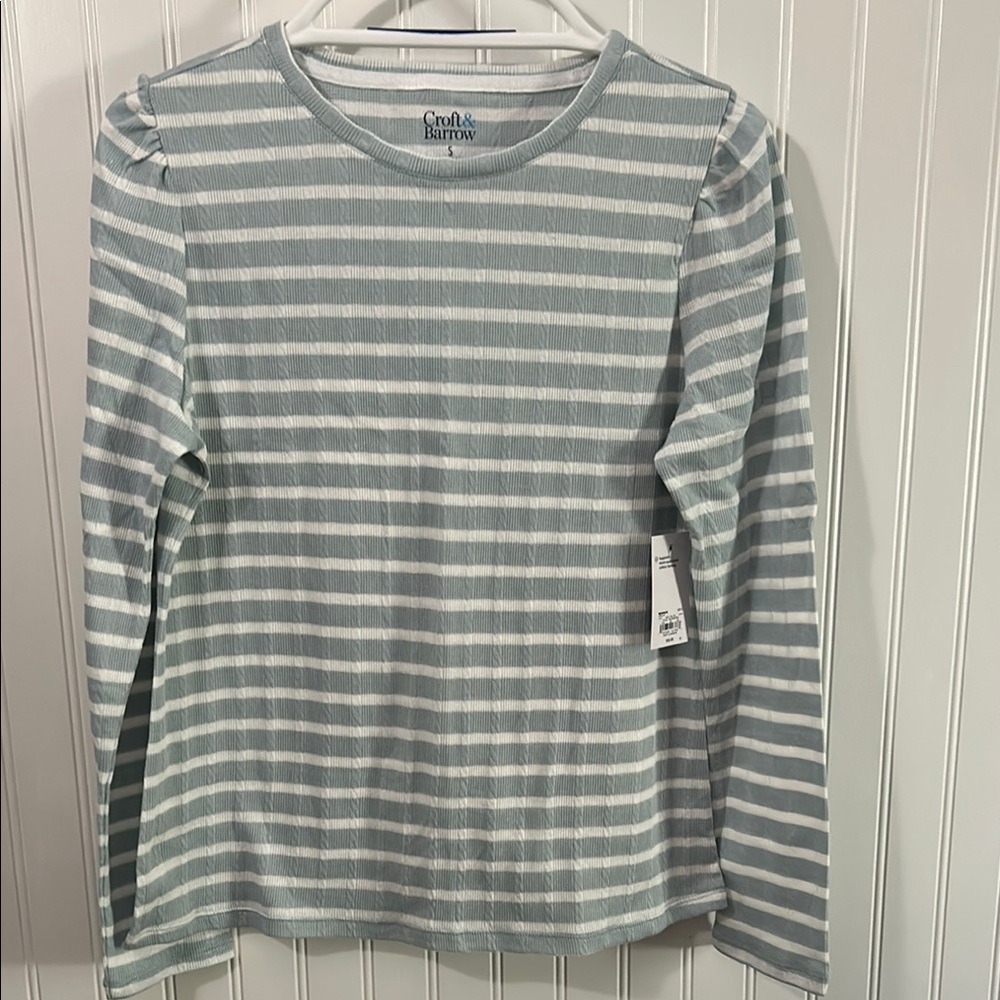 Croft & Barrow Light Blue and White Striped Top